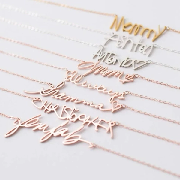 Caitlyn Minimalist Custom Handwriting Necklace