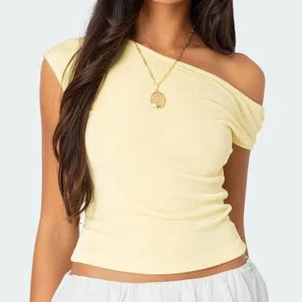 Edikted Women's Jett Asymmetric Top