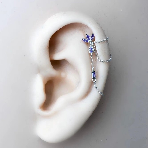 Dainty Triple Chain Amethyst CZ Helix Piercing, cartilage piercing 20g, hoop huggies, body piercing, chain earrings, helix hoops, minimalist