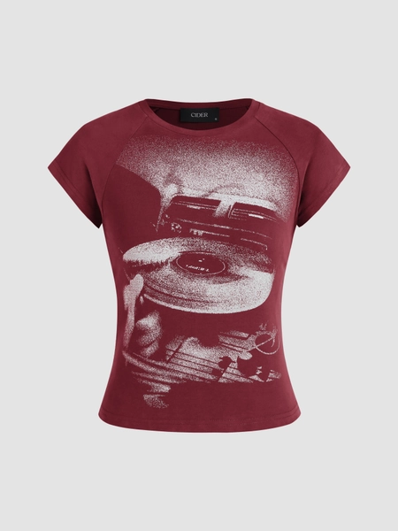 Jersey Round Neckline Graphic Short Sleeve Tee