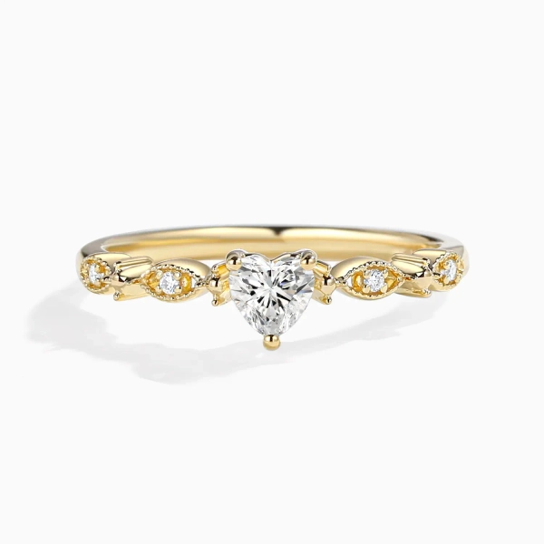Charming Heart Shape Side Stones Zirconia Promise Ring