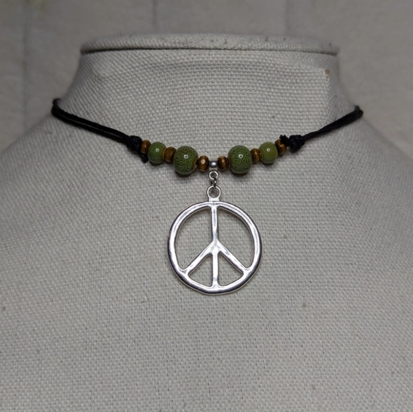 Peace Sign Silver Charm Pendant Necklace Ceramic Green Beaded Boho Hippie Choker