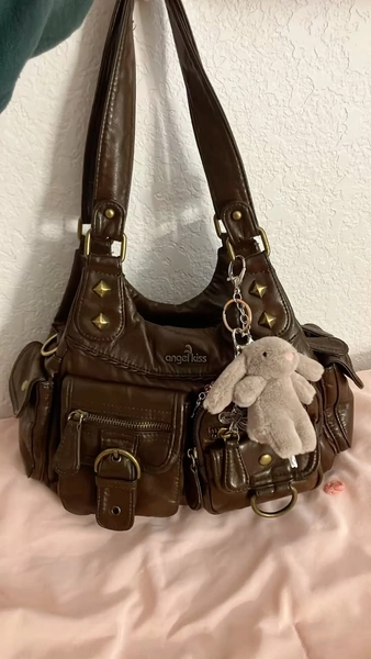 Favv bag | Brown and black baggy leather purse, Brown leather bag y2k, School side bags