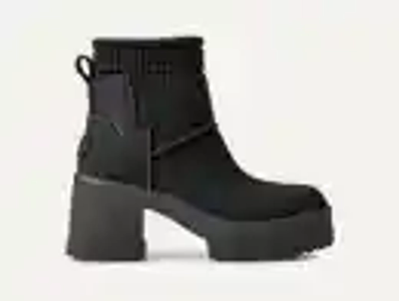 Women's Moxy Chelsea