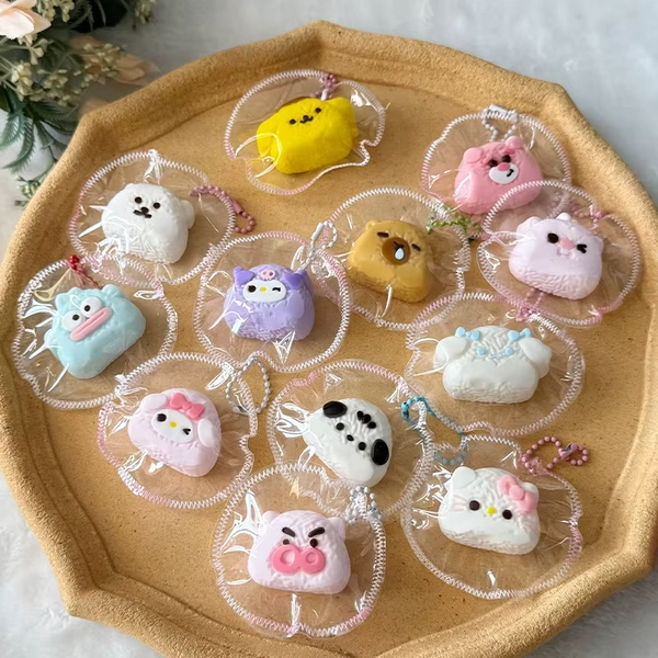 Squeeze Keychain Silicone Creative Stress Relief Slow Rebound Toy Cartoon CE EN71 Certified 14 Years & up Pendant