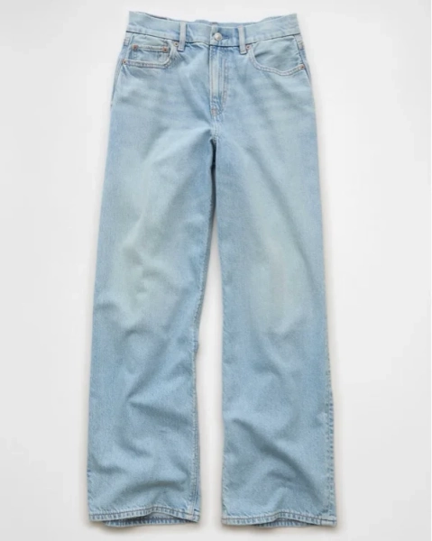 AE Strigid Curvy Super High-Waisted Baggy Straight Jeans