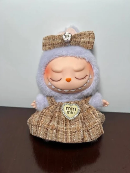 Labubu outfits1