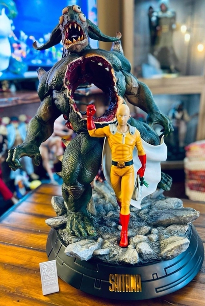 SAITAMA STATUE ONE PUNCH MAN TSUME