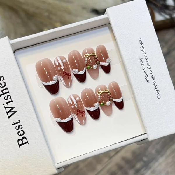 Handmade Winter Christmas Atmosphere Press on Nails 3D Snowflake Bow Cute Designs Wearable Manicure Fake Nail Patches 10pcs - AliExpress 66