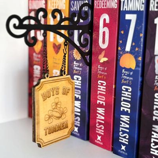 Boys of Tommen Inspired Book Divider, Binding 13 & Keeping 13 Shelf Organizer, Chloe Walsh Tommen Romance Sports Merch, Booktok Gift