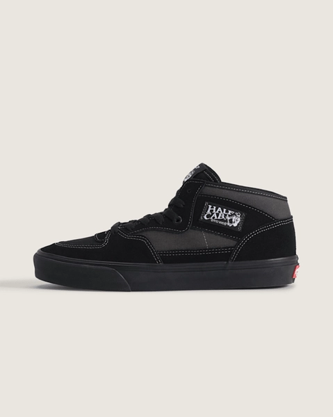 Half Cab Decon Shoe in Blackout| Vans US