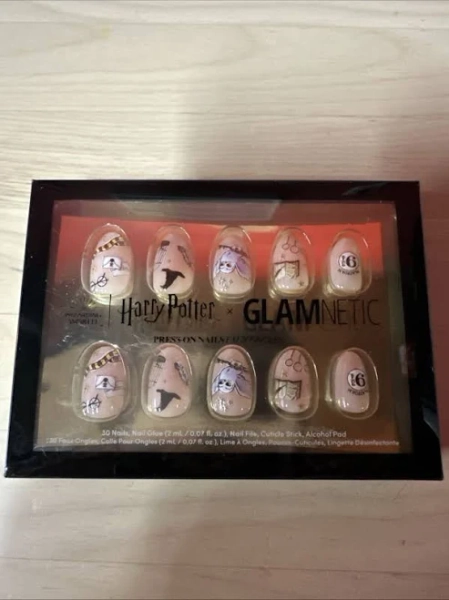 Glamnetic Harry Potter Hogwarts Press-On Nails