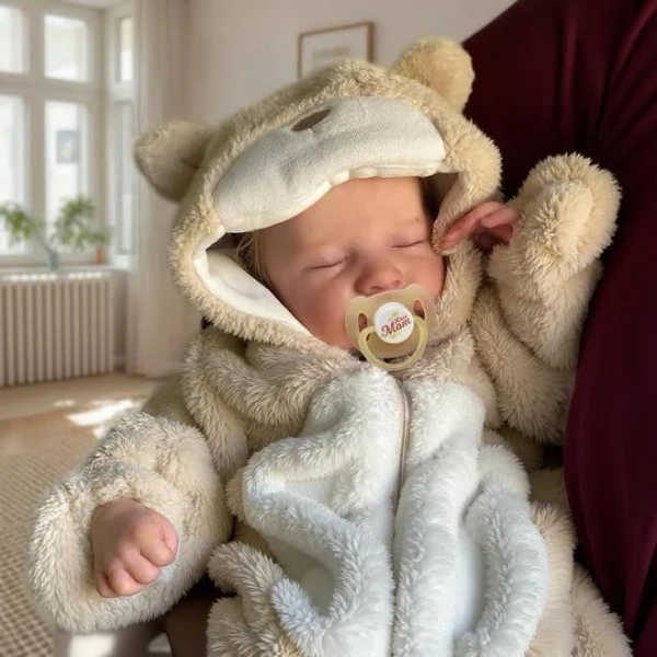Lifelike Reborn Baby Dolls Boy - 17-Inch Baby Soft Body Realistic-Newborn Baby Doll Full Body Vinyl Real Life Baby Dolls with Toy Accessories