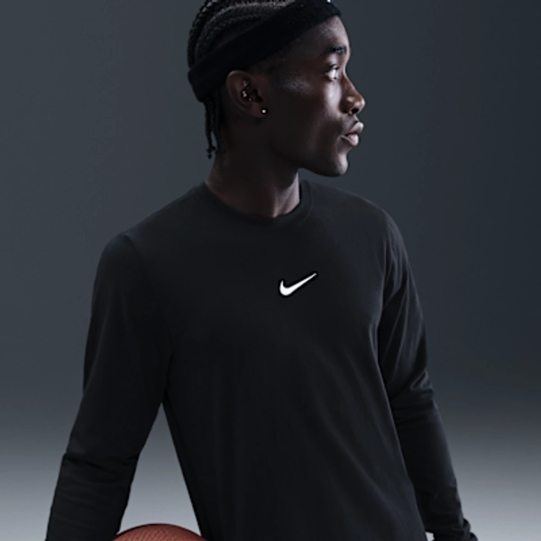 Nike Men's Basketball Long-Sleeve T-Shirt
