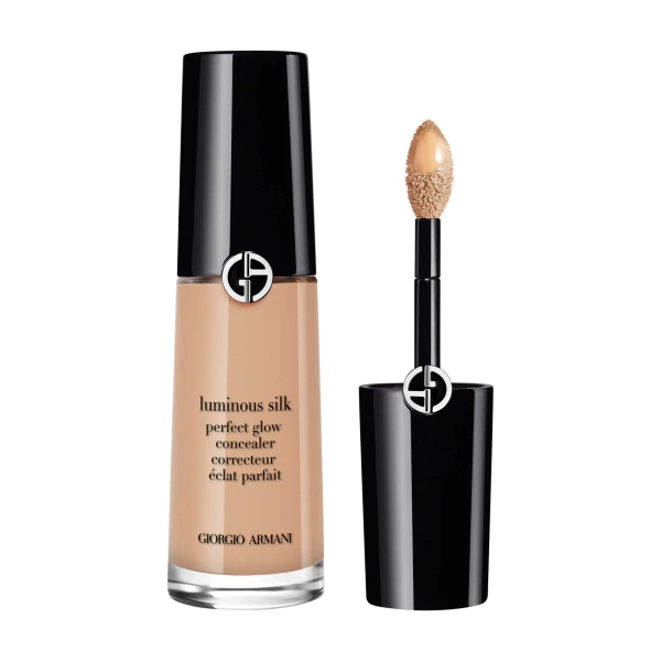 Armani Luminous Silk Hydrating & Brightening Concealer