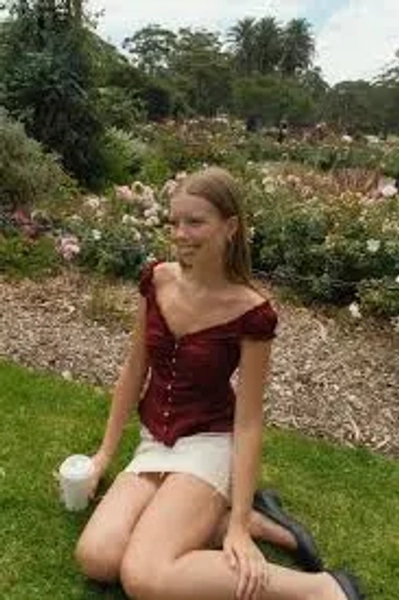 Elena Top