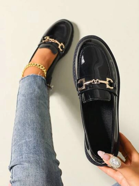 Black Leather Loafers For Women, Chunky Heel, Slip-On, Metal Buckle Decor, Glossy Finish, Casual Oxfords, Suitable For Spring, Autumn, All Seasons