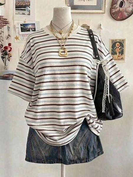 Teen GirlLine Print Round Neck Short Sleeve T-Shirt - Size 16Y