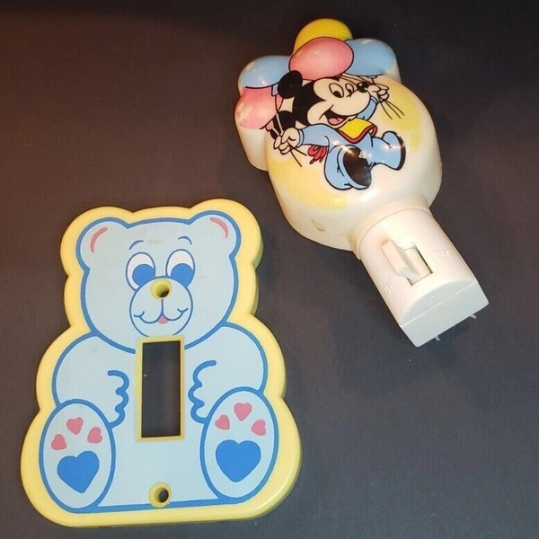 VINTAGE 1980s Baby Mickey Mouse Night Light And Saftey 1st Blue Teddy Bear...