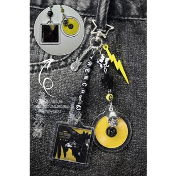 blurryface keyring