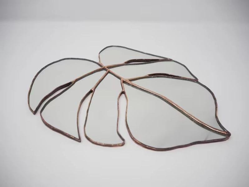 Monstera Mirror // Decorative Mirror, Monstera Deliciosa, Leaf Mirror, Monstera Leaves, Monstera Plant, Plant Lover Gift, Wall Mirror.