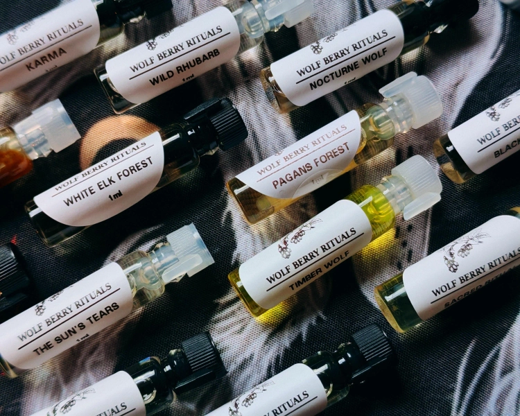 1ml Perfume Oil Samples - Fragrance Testers, Glass Vials, Witchy Fragrances, Scent Samples