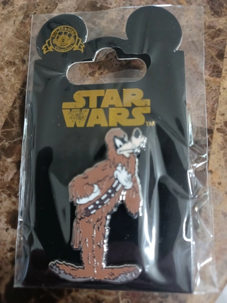 Goofy as Chewbacca Chewie Chewy Star Wars Disney Pin Disneyland Paris