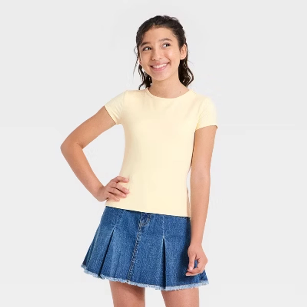 Girls' Super-Soft Short Sleeve Seamless T-Shirt - art class™ Yellow L