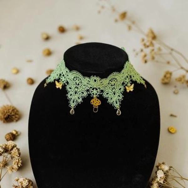 Green Lace Mushroom Choker Necklace Cottagecore Fairycore Butterfly Charm Adjustable Gold Chain Forest Inspired Jewelry Gift