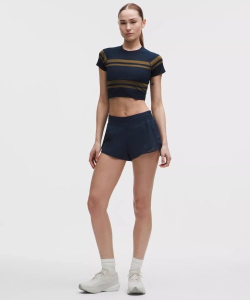 Hotty Hot High-Rise Lined Short 2.5" | Women's Shorts | lululemon Canada