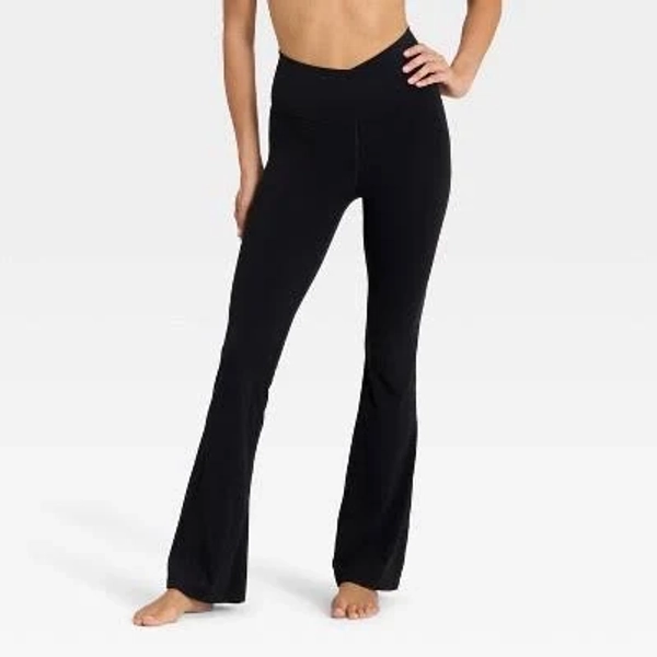 All in Motion Women's Everyday Soft Crossover Flare Leggings