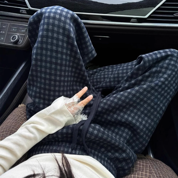 Winter New Retro Plaid Wide-Leg Pants for Women | High Waist, Casual, Fleece Lined, Thickened, Versatile Long Pants