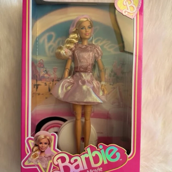 Barbie Mattel The Movie Margot Robbie Collectible Doll