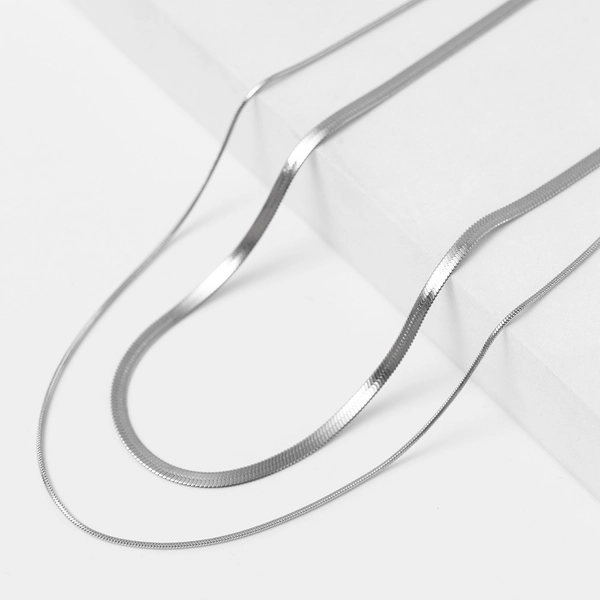 Golden Goals Necklace, Silver - Pearlory