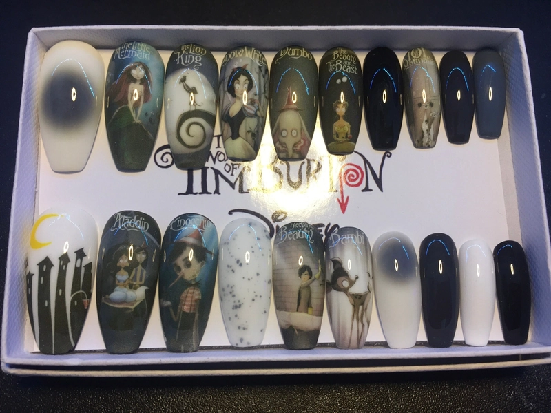 Full set of 20x nails gel…..  inspired Tim Burton does Disney!