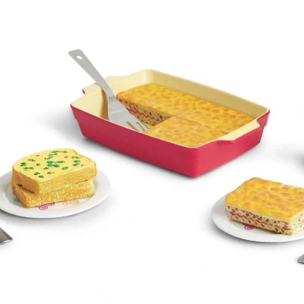American Girl Lasagna Dinner Set