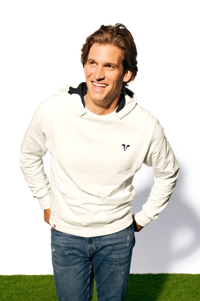 Lightweight Cow Pullover