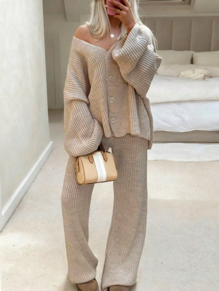 2025 Autumn/Winter Minimalist Chic Soft Solid Color Ribbed Front Button Cardigan And Sweater Pants Set, Knitwear 2-Piece, Homewear For Autumn/Winter