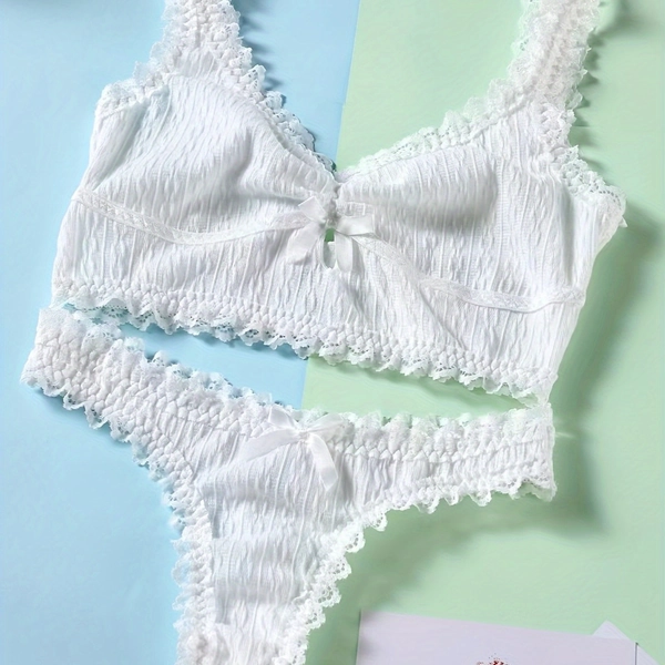 Comfortable Skin-friendly Fabric, Wire-free Lace Trim Bra Set