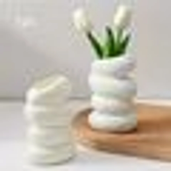 1pc Modern Spiral Vase - Modern White Plastic Cylindrical Flower Vase, Suitable For Living Room, Bedroom, Kitchen Decor, Nordic Aesthetic Creative Home And Office Decor Home Decor Room Decor Glass Vase