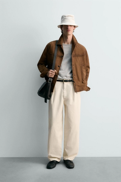 PANTALÓN RELAXED FIT PLIEGUES LIMITED EDITION