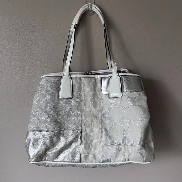 VTG Y2K Coach Shoulder Tote Bag Silver &amp; White Patchwork Excellent Condition