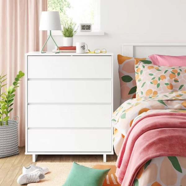 Modern 4 Drawer Dresser White - Room Essentials™