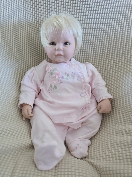RARE Adora 19” Weighted Cloth Body Baby Doll Original Lifelike Realistic VTG