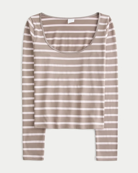 Soft Seamless Fabric Scoop Top