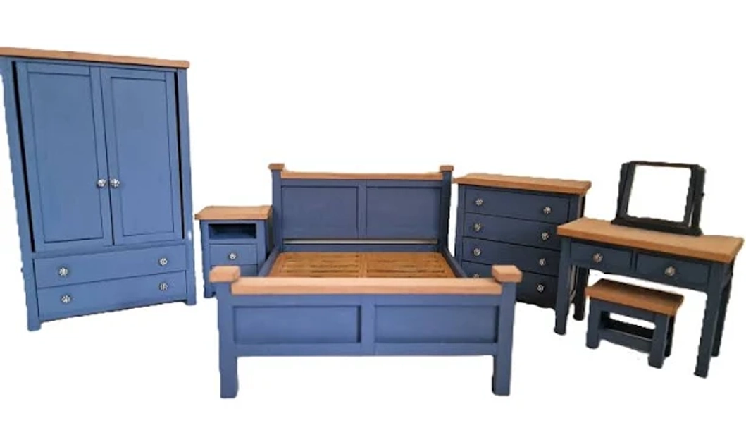 1:12 Scale Dolls House Modern 5 Piece Bedroom Furniture Set. Pre-cut, ready to assemble kit