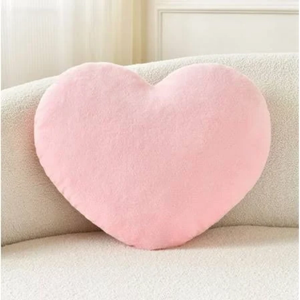 Petrella Throw Pillows Heart Pillow