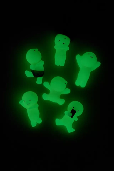 Smiski Glow-In-The-Dark Hipper Blind Box Figure