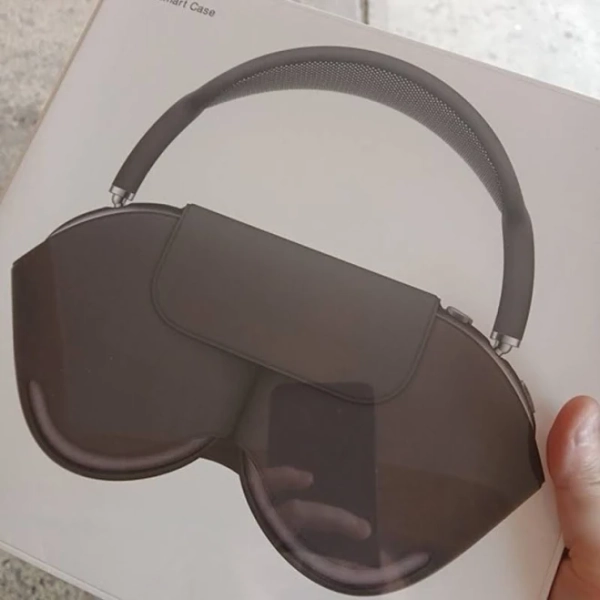 Apple AirPods Max - New Electronics
