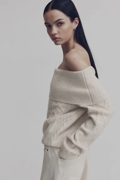 Off-the-Shoulder Sweater - Light beige melange